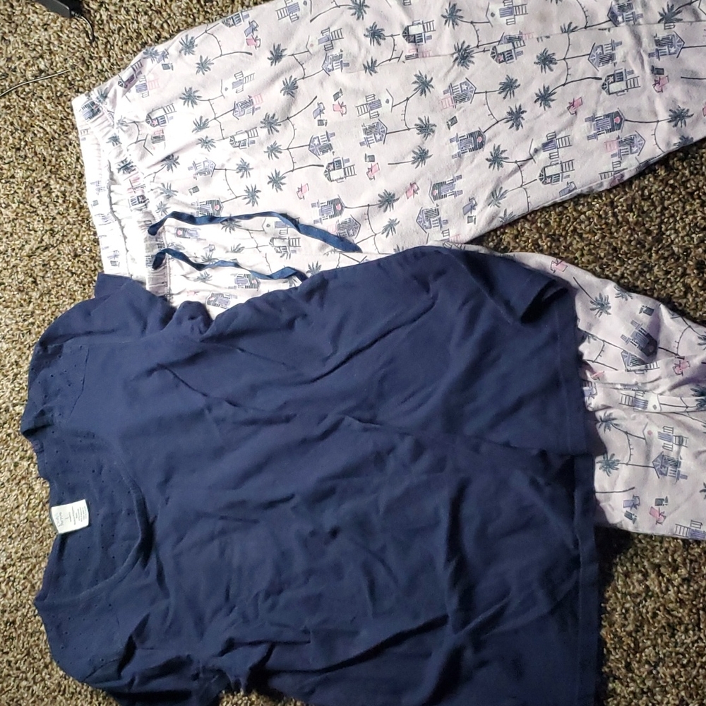 Croft and Barrow Pajama set
